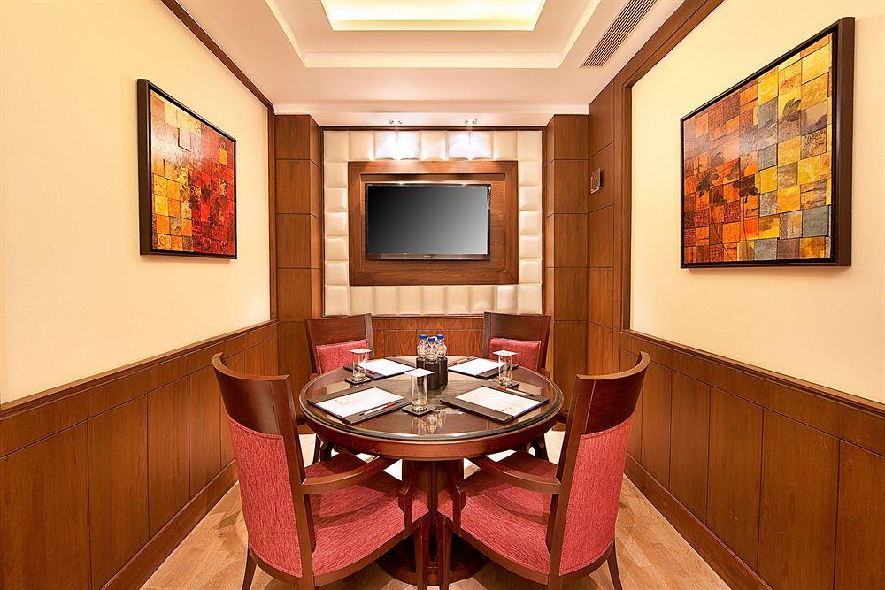 The Place Gurugram, A Member Of Radisson Individuals Gurgaon Ngoại thất bức ảnh