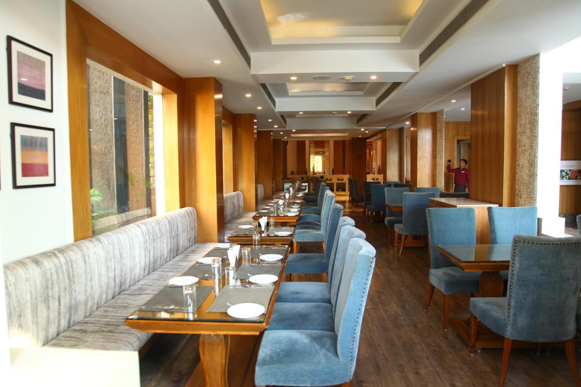 The Place Gurugram, A Member Of Radisson Individuals Gurgaon Ngoại thất bức ảnh